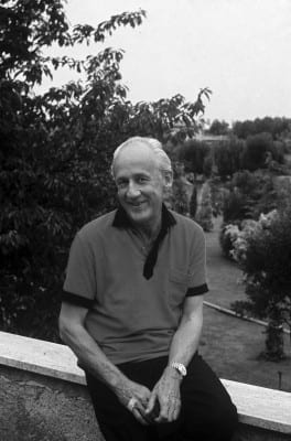Raymond Burnier in the garden of Zagarolo
